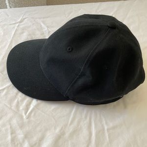 Rag and bone sex-neutral black cotton cap